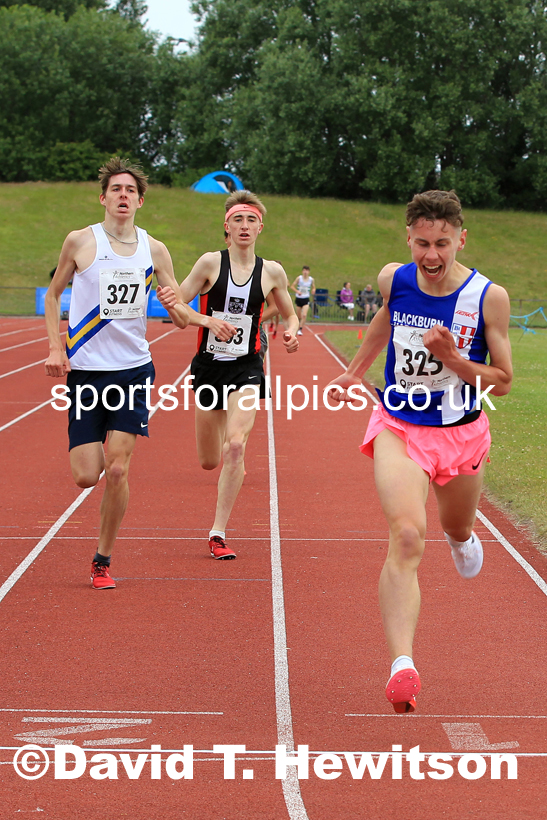 Mens under-20s 1500 metres, 2022 Northern Senior and Under-20 Champs., Wavertree Athletics Centre, Liverpool. Photo: David T. Hewitson/Sports for All Pics